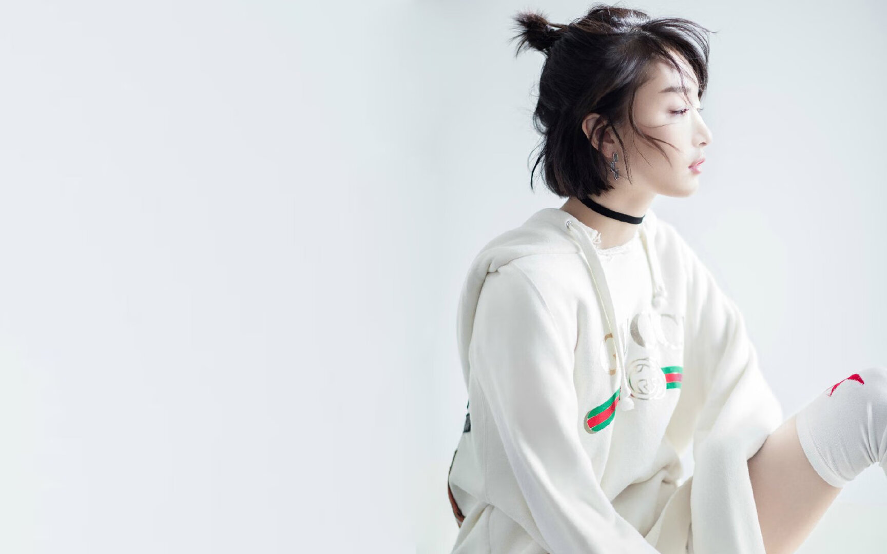 体育新闻中心现场观众热情,体育新闻现场主持